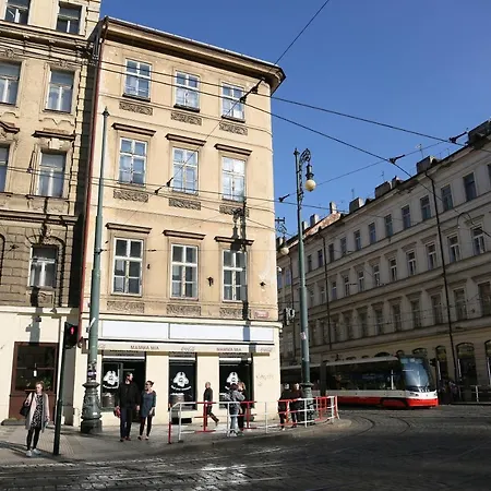 Beautiful Mala Strana Apartment