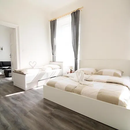 Appartement Beautiful Mala Strana Praag