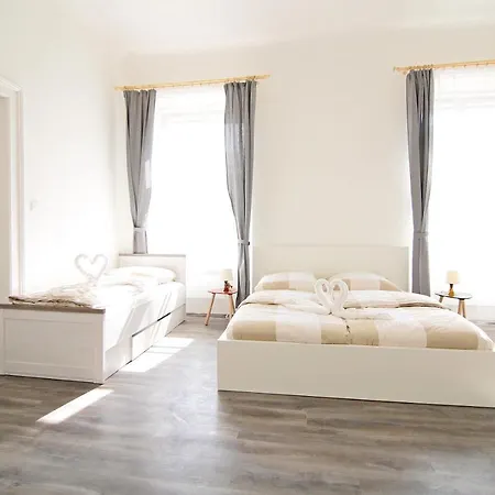Beautiful Mala Strana Appartement Praag